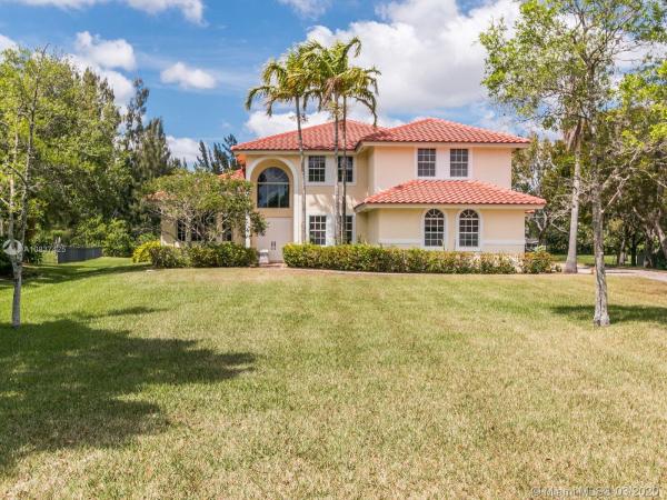 Whispering Pines, 13451 SW 30th Ct, Davie, Florida 33312, image 2