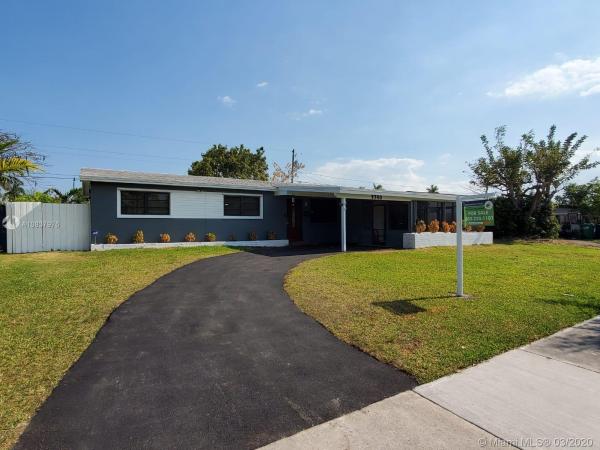 Cutler Ridge, 9740 Bahama Dr, Cutler Bay, Florida 33189, image 2