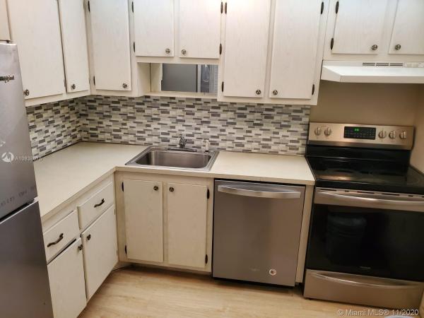 Woodside, 16851 NE 23rd Ave #A315, North Miami Beach, Florida 33160, image 2