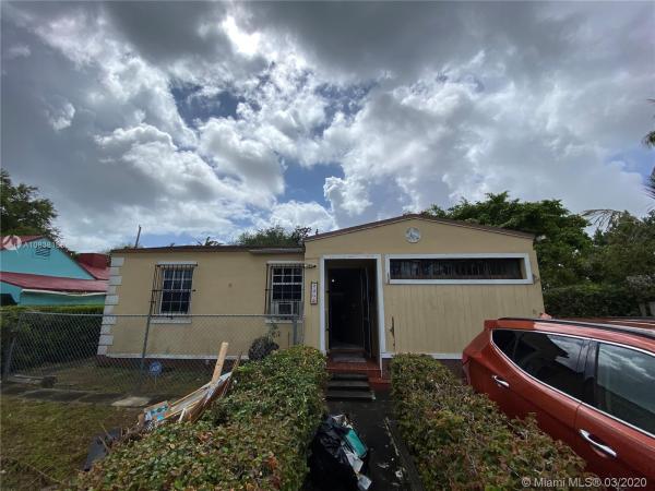226 NW 103rd St, Unincorporated Dade County, Florida 33150, image 2