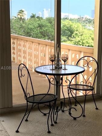 1818 Rodman St #4F, Hallandale Beach, Florida 33020, image 2