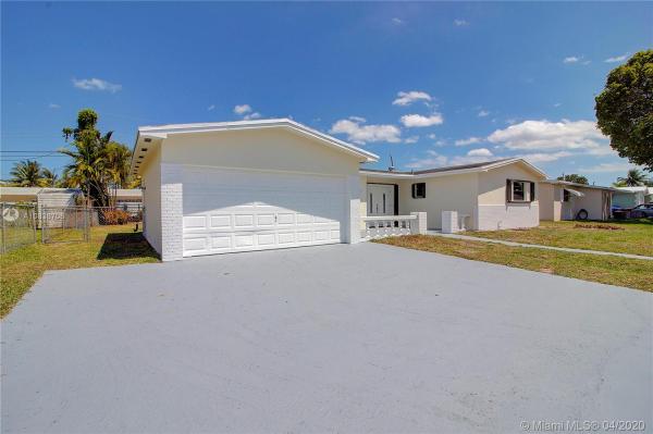 Andover, 21055 NW Miami Ct, Miami Gardens, Florida 33169, image 2