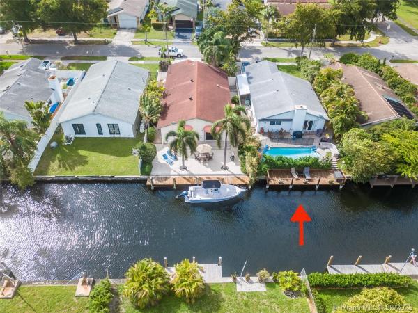 Waterview Isles, 2647 Coolidge St, Hollywood, Florida 33020, image 2