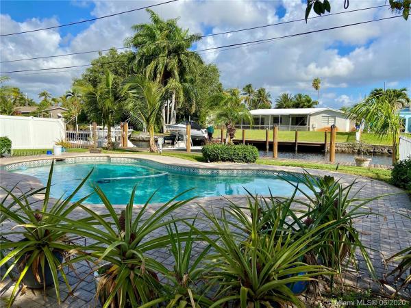 Yellowstone Park, 1201 SW 17th St, Fort Lauderdale, Florida 33315, image 2