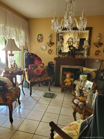 Spring Lakes Village, 680 NW 101st Pl #2-15, Fountainebleau, Florida 33172, image 2