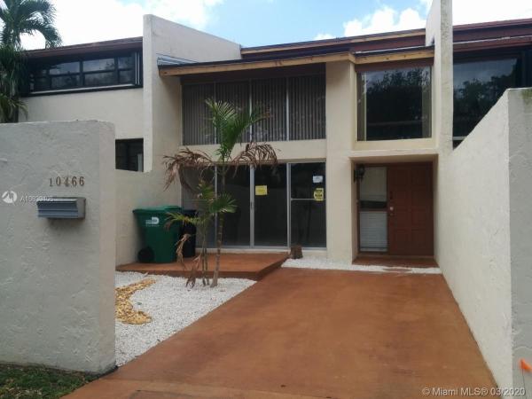 Sunset Park Lake Villas, 10466 SW 78th St #-, Kendall, Florida 33173, image 2