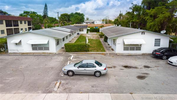 Hollywood Little Ranches, 2247 Taylor St #1-8, Hollywood, Florida 33020, image 2