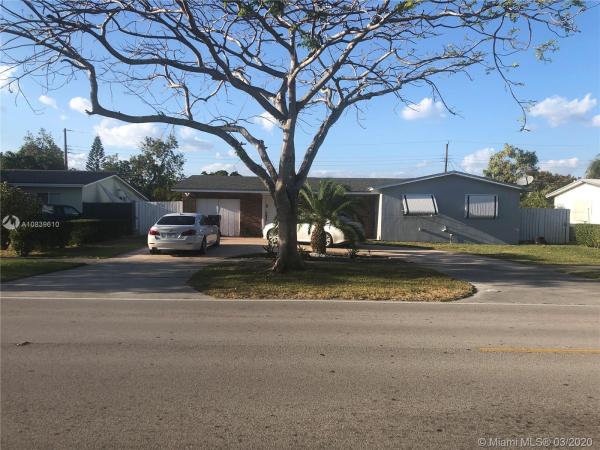 Coral Gardens, 9255 SW 32nd St, Westchester, Florida 33165, image 2