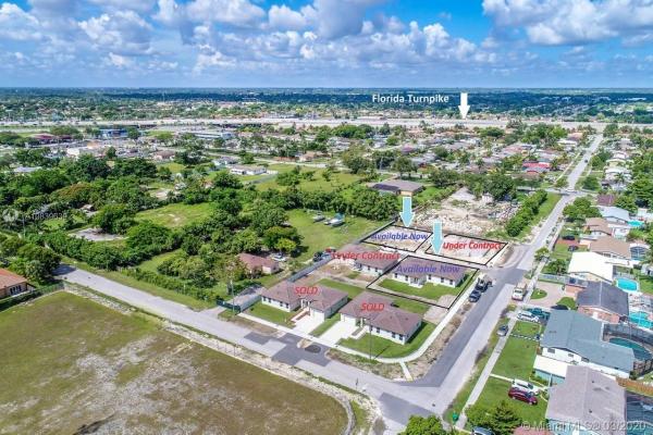 Glendolyn, 18030 SW 111th, West Perrine, Florida 33157, image 2