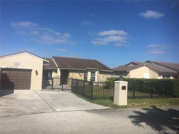 The Cloisters, 2858 SW 132nd Pl, Tamiami, Florida 33175, image 2