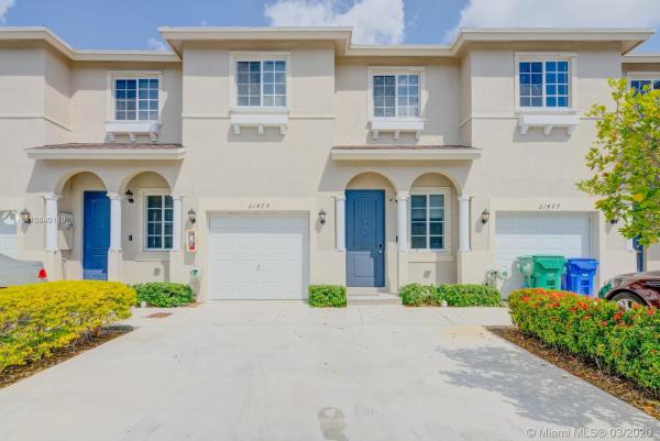 Walden Townhomes, 21479 NW 14th Ct, Miami Gardens, Florida 33169, image 2