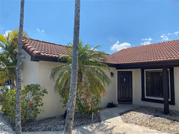 Village Homes At Lakes Of The Meadow, 15075 SW 49th Ln #H-108, Kendall West, Florida 33185, image 1