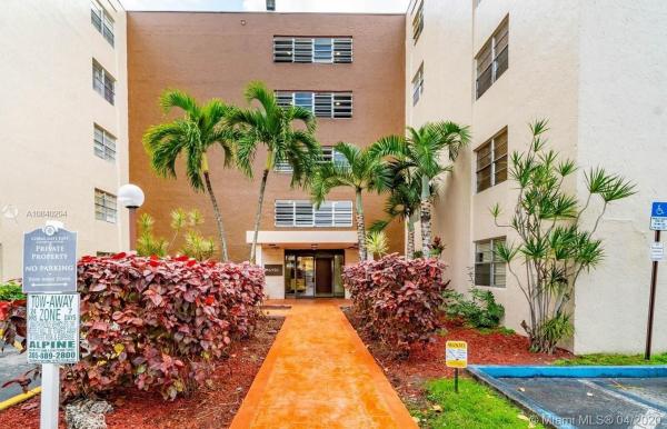 Coral Gate East, 6950 Miami Gardens Dr #2-311, Country Club, Florida 33015, image 2