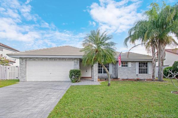 Shenandoah, 720 Blue Ridge Way, Davie, Florida 33325, image 2