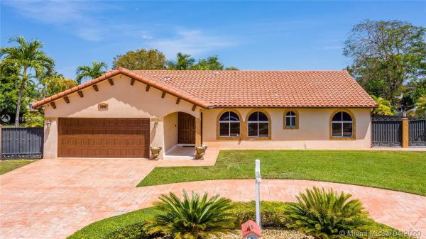 Kings Grant East, 15221 SW 148th Ave, Richmond West, Florida 33187, image 2