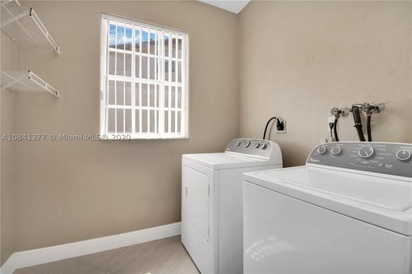 15411 SW 36th Ter, Unincorporated Dade County, Florida 33185, image 2