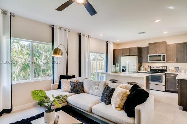 Palms At Bella Vista, 1763 SE 8th PL, Homestead, Florida 33034, image 3