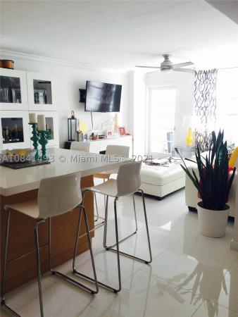 Burleigh House, 7135 Collins Ave #923, Miami Beach, Florida 33141, image 1