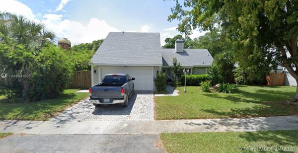Homestead Lakes Tennessee East, 1380 S Audubon Dr, Homestead, Florida 33035, image 2