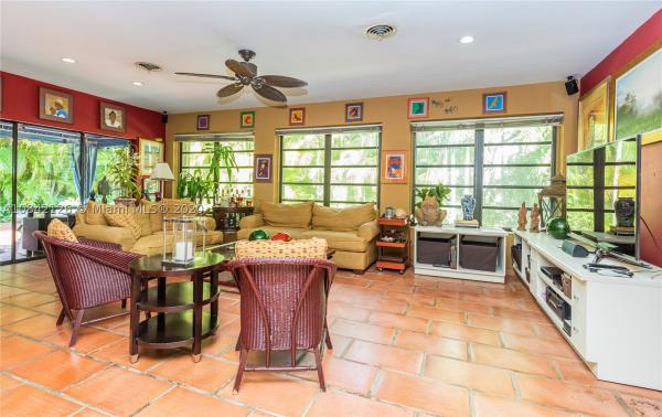 Coral Gables Residential, 2615 Columbus Blvd, Coral Gables, Florida 33134, image 3
