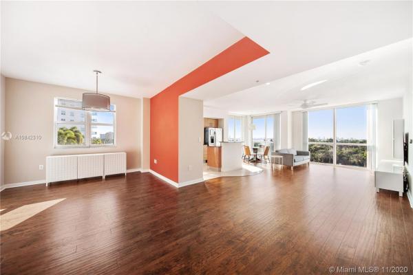 360, 7900 Harbor Island Dr #725, North Bay Village, Florida 33141, image 2