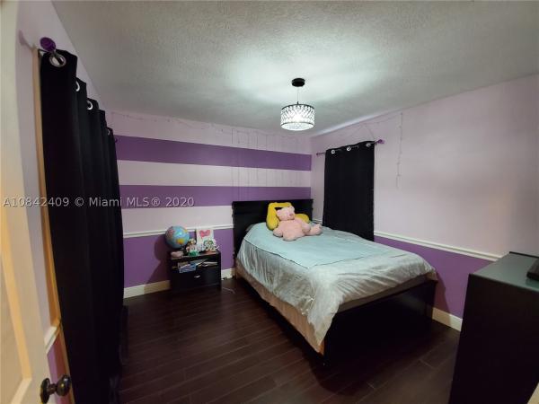 13927 SW 9th St, Unincorporated Dade County, Florida 33184, image 2