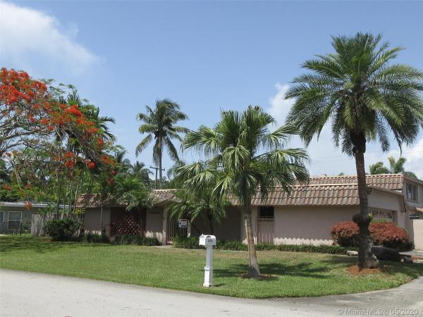 Omni Estates, 18460 SW 83rd Ct, Cutler Bay, Florida 33157, image 2