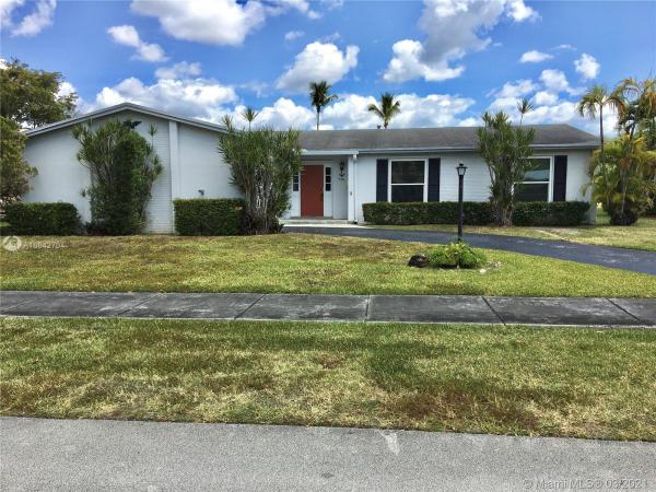 Kendale, 10221 SW 96th Ter, Kendall, Florida 33176, image 2