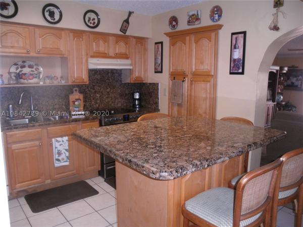 Lyndale, 3037-3039 SW 17th St, Miami, Florida 33145, image 3
