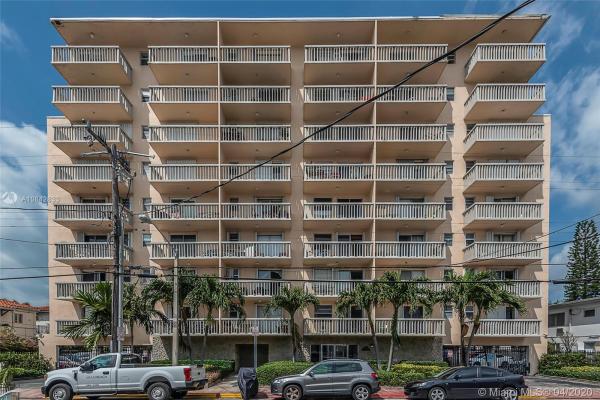 Carlyle Plaza, 7620 Carlyle Ave #502, Miami Beach, Florida 33141, image 2