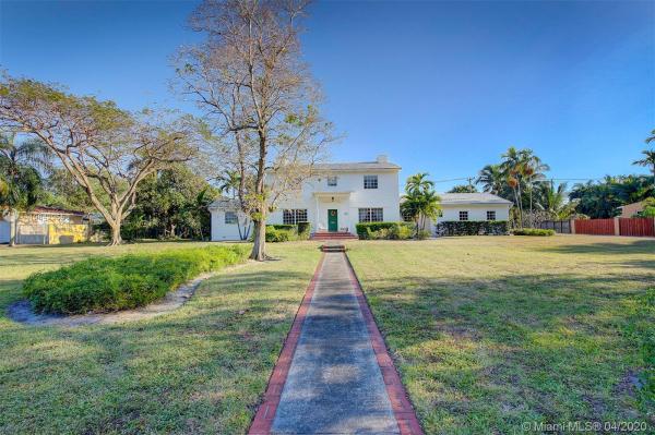 Country Club Estates, 932 Hunting Lodge Dr, Miami Springs, Florida 33166, image 2