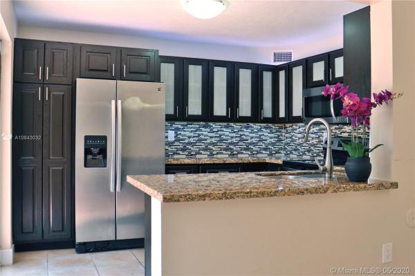 Oasis, 4718 SW 67th Ave #B3, Glenvar Heights, Florida 33155, image 2