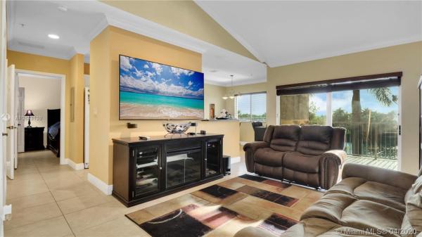 Galloway Lakefront, 20810 SW 87th Ave #306, Cutler Bay, Florida 33189, image 2