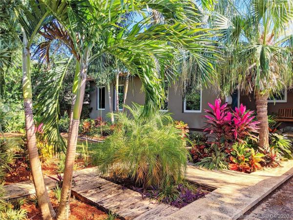 Griffing Biscayne Park Estates, 670 NE 114th St, Biscayne Park, Florida 33161, image 2