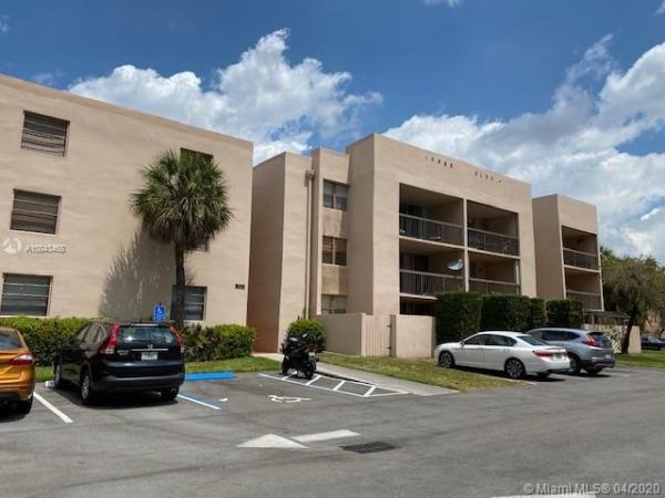 Gardens Of Kendall, 10985 SW 107th St #106, Kendall, Florida 33176, image 2