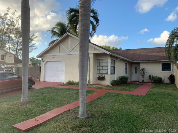 Tudor Woods, 11155 Goss Ln, Boca Raton, Florida 33428, image 2