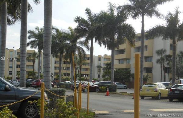Samari Lake East, 10000 NW 80th Ct #2253, Hialeah Gardens, Florida 33016, image 2