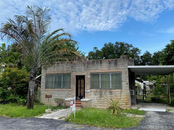 Griffing Biscayne Park Estates, 12023 NE 8th Ave, Biscayne Park, Florida 33161, image 2