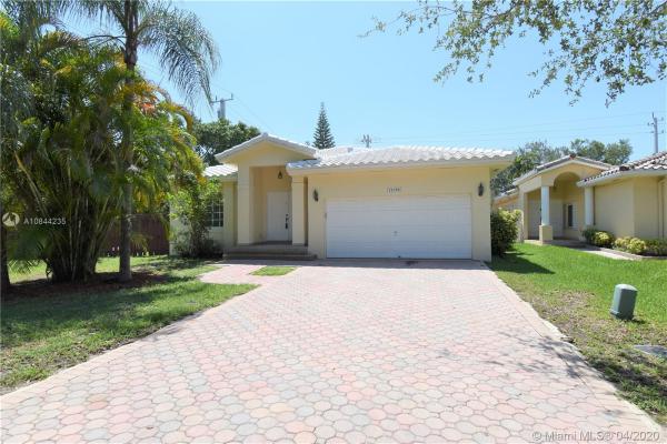 Natalie's Cove, 12395 Natalies Cove Rd, Cooper City, Florida 33330, image 2