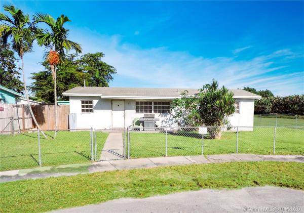 School House Estates, 15915 SW 300th Ter, Leisure City, Florida 33033, image 2