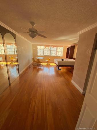 Winston Towers 200, 251 174th St #2110, Sunny Isles Beach, Florida 33160, image 2