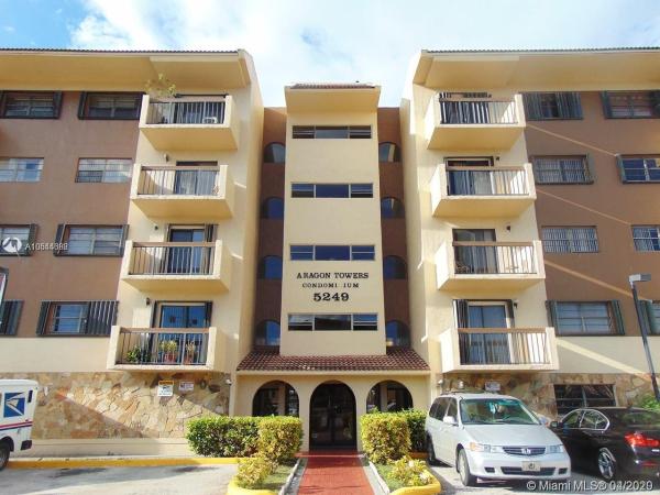 Aragon Towers, 5249 NW 7th St #516, Miami, Florida 33126, image 2