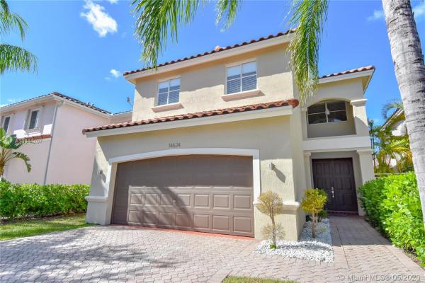 Silver Lakes, 14624 SW 132nd Ave, Three Lakes, Florida 33186, image 2