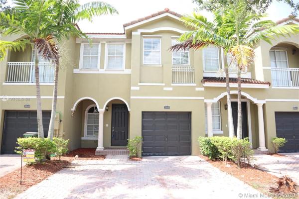Palm Breeze, 2516 SE 15th Ct, Homestead, Florida 33035, image 2