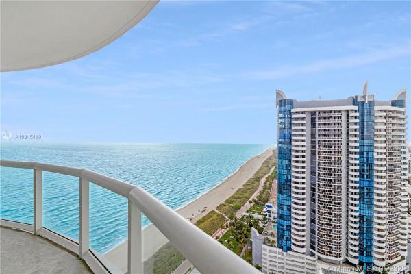 Akoya, 6365 Collins Ave #2806, Miami Beach, Florida 33141, image 2