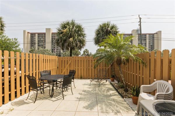 Ocean Harbour Villas, 4225 N A1A #18, Fort Pierce, Florida 34949, image 2