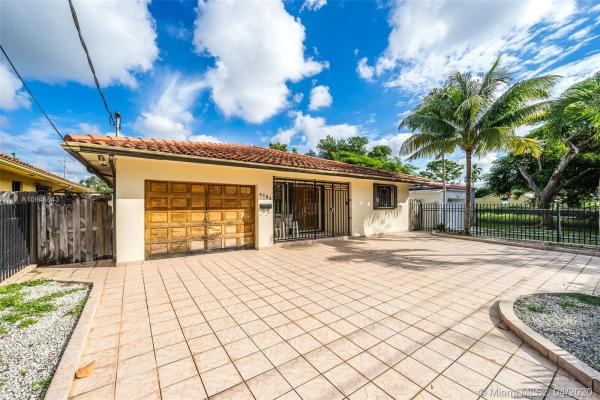 Trajune Park, 4285 SW 7th St, Miami, Florida 33134, image 2