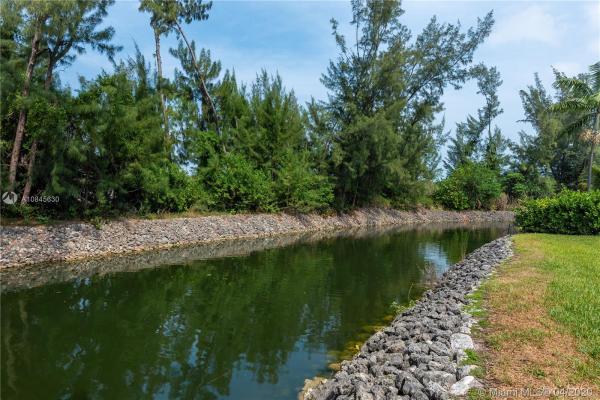 Central Miami, 7443 S Waterway Dr, Coral Terrace, Florida 33155, image 2