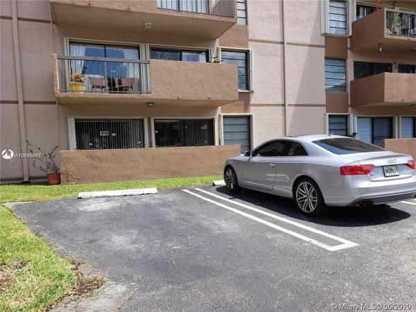 Miller Gardens, Kendale Lakes, Florida 33183, image 2
