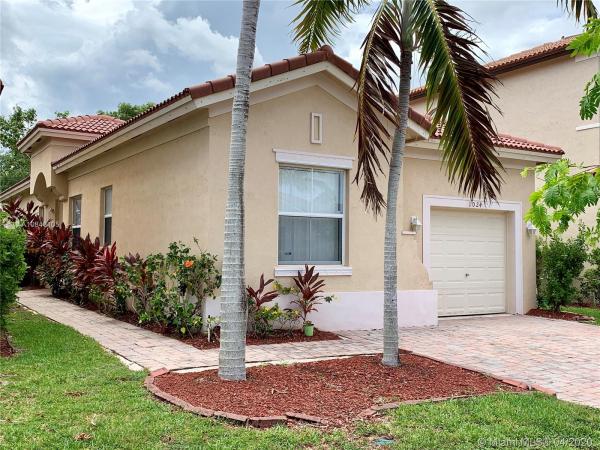 Portofino Palms, 1024 NE 40th Rd, Homestead, Florida 33033, image 2